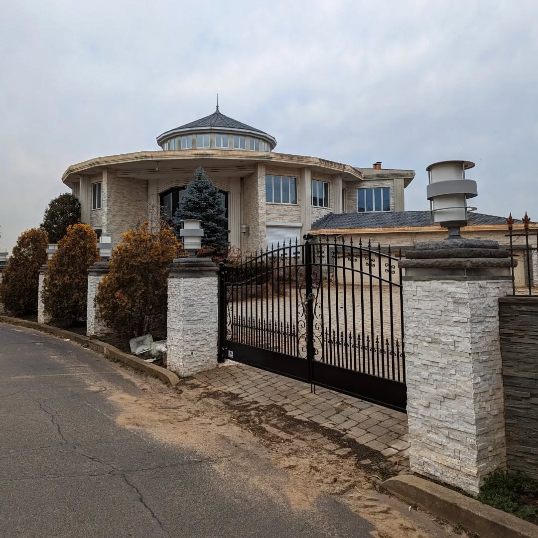 Egyptian Crime Family's ABANDONED MEGA MANSION