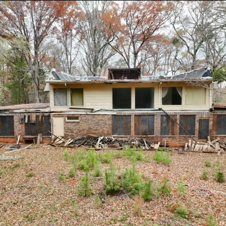 Abandoned Mansion