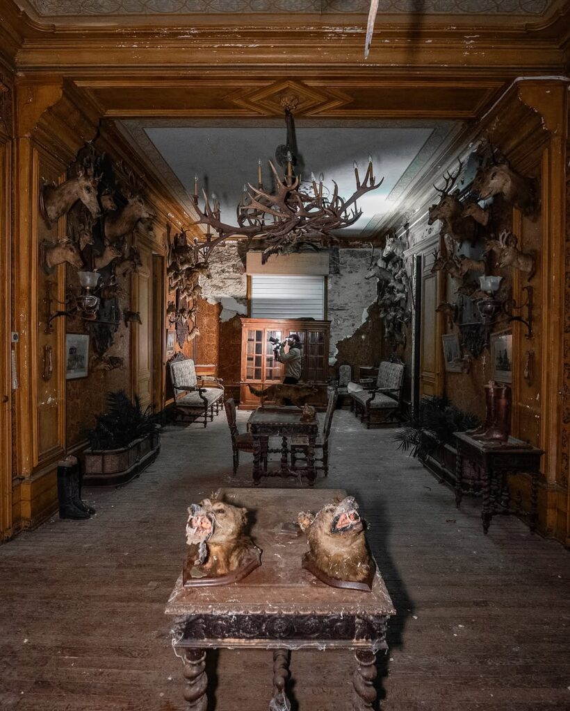 Exploring the Ruins of a 16th-Century Royal Chateau