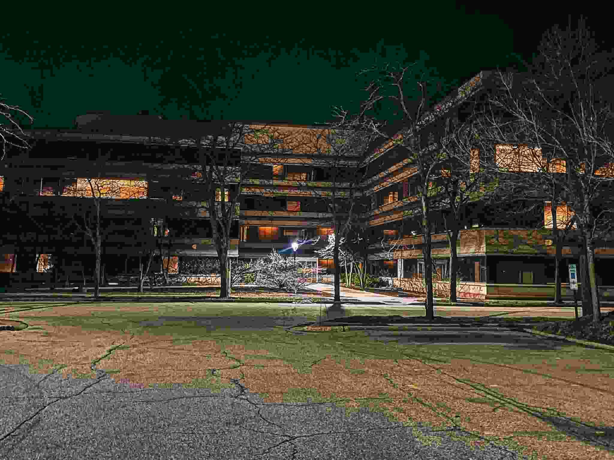 Abandoned Walgreens Corporate