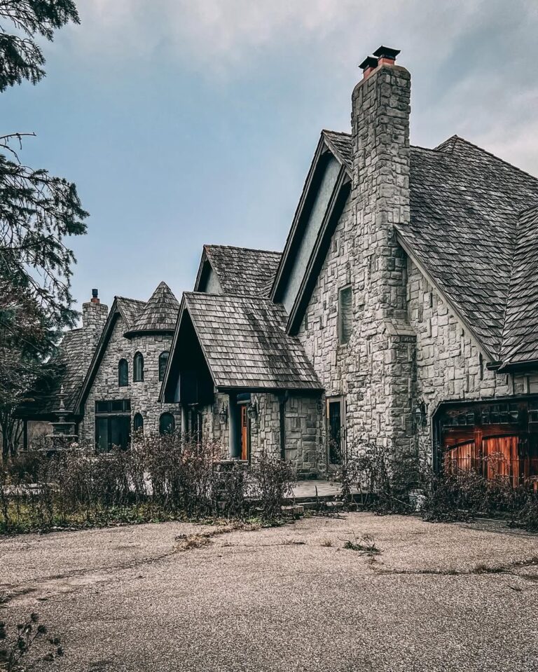 Abandoned Toy Collectors Mansion