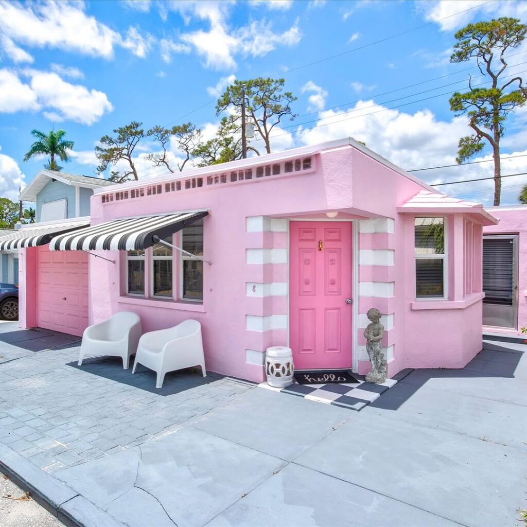 A Coastal Chic Cottage in Bradenton, Florida