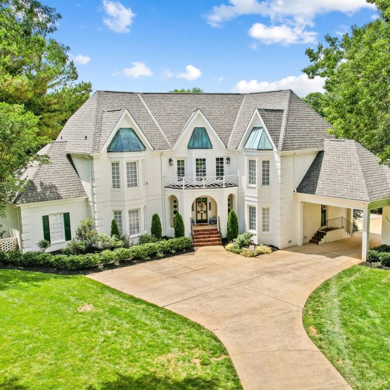 Lil' Maximalist Home in Waxhaw