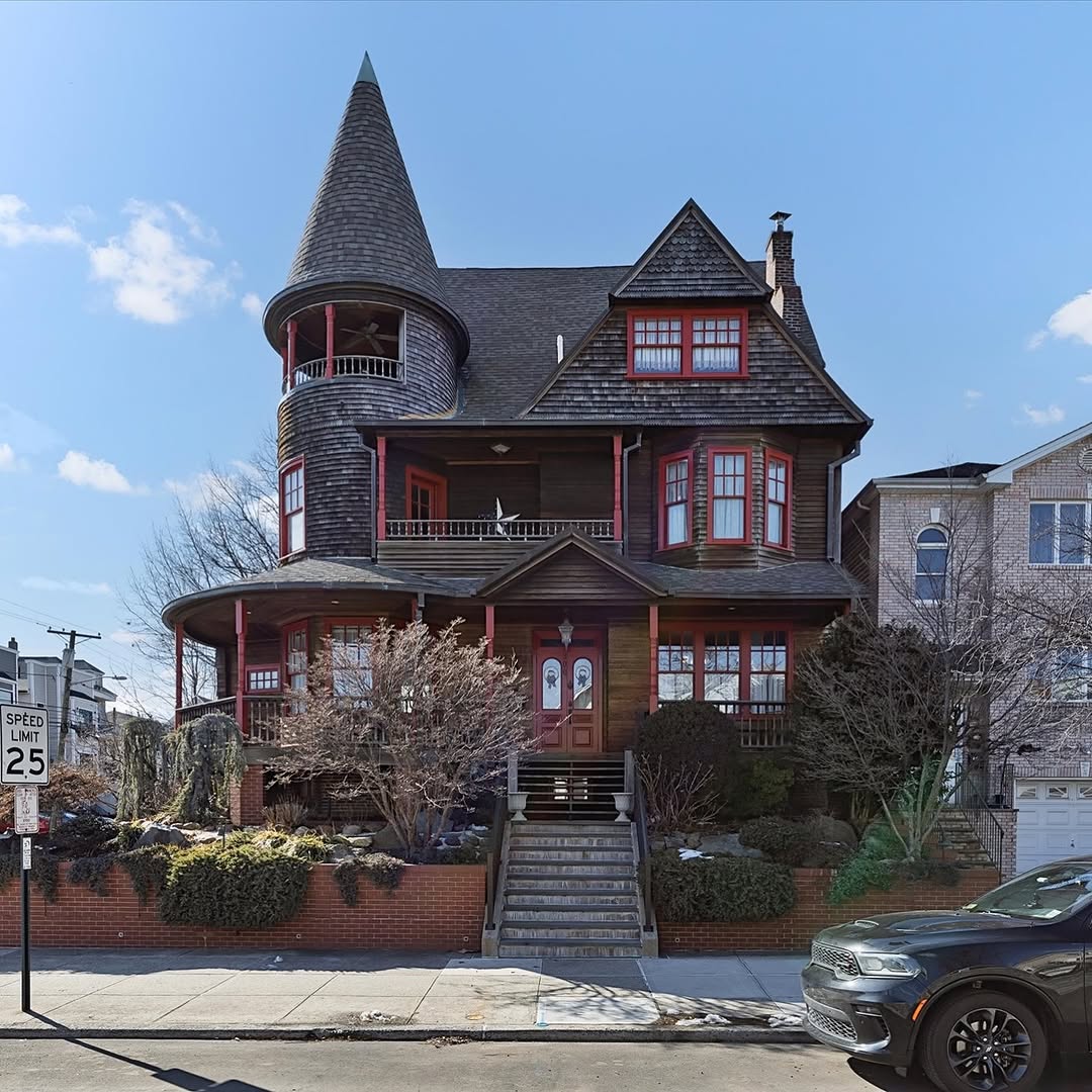Discovering Architectural Magic: A Charming 1896 Queen Anne Victorian in Harrison, New Jersey